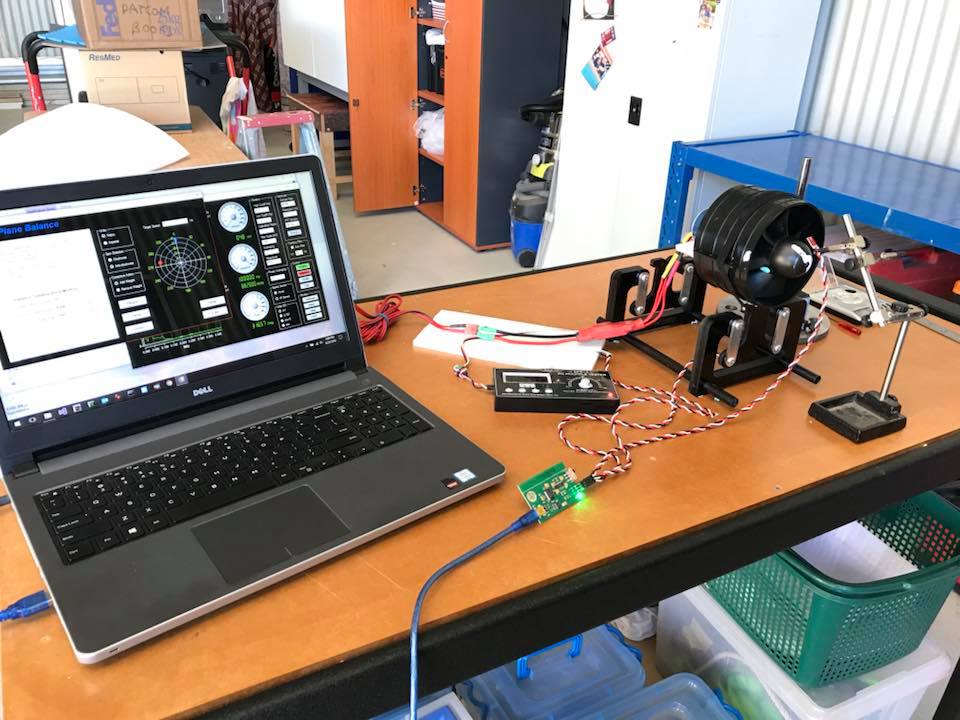 35841610_2095967930729262_2436171665802002432_n